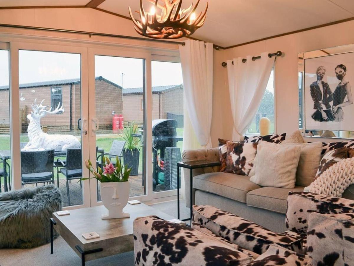 Luxury Boutique Style Lodge With Hot Tub Bridlington Eksteriør bilde
