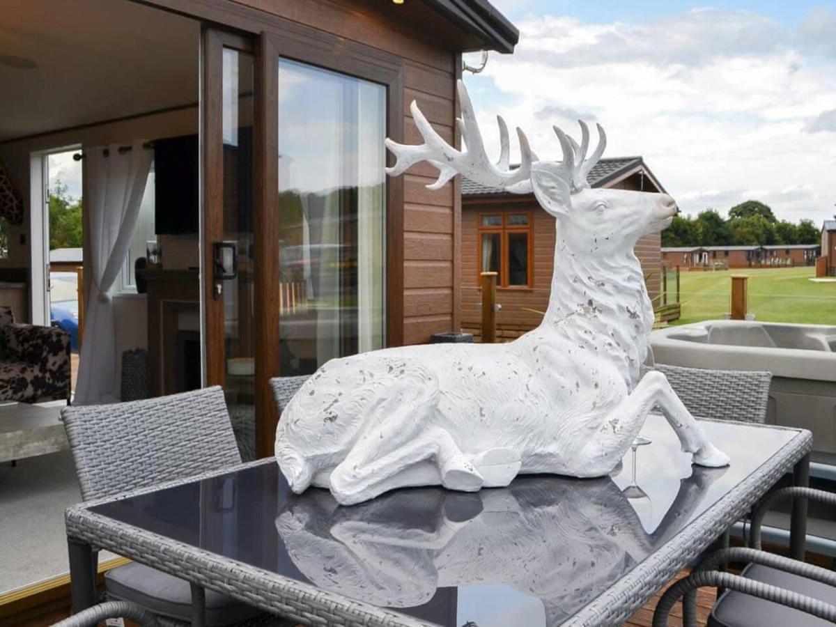 Luxury Boutique Style Lodge With Hot Tub Bridlington Eksteriør bilde