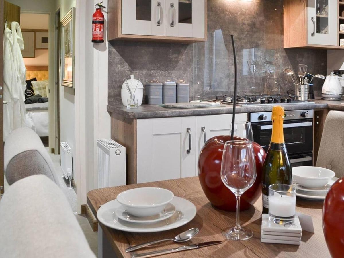 Luxury Boutique Style Lodge With Hot Tub Bridlington Eksteriør bilde