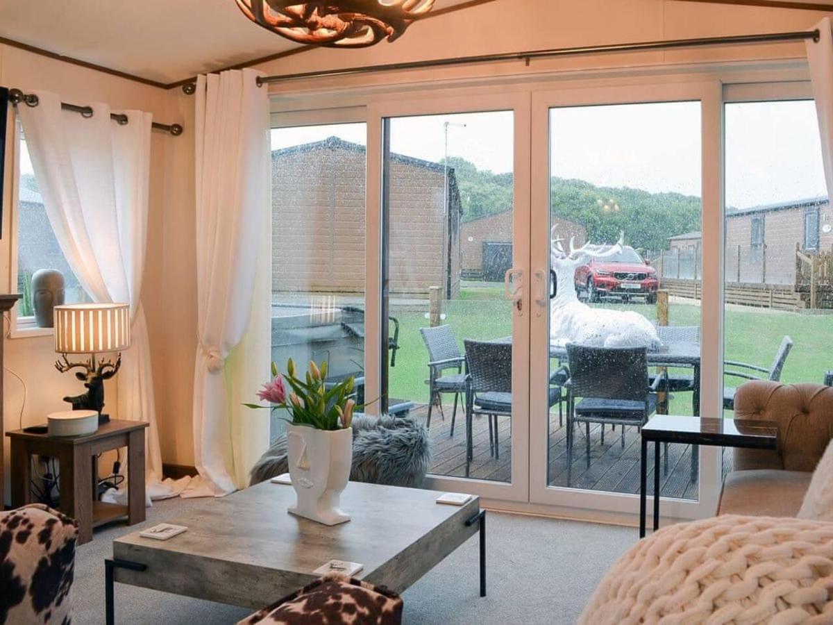 Luxury Boutique Style Lodge With Hot Tub Bridlington Eksteriør bilde